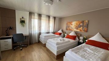 2 Schlafzimmer, Bügeleisen/Bügelbrett, WLAN, Bettwäsche
