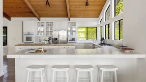 Talo (4 Bedrooms) | Sisätilat