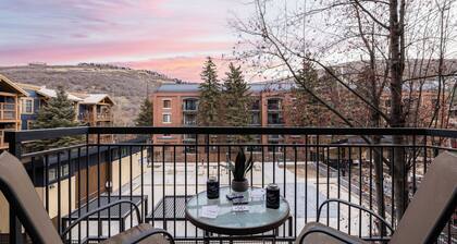 Park State Lodge by Avantstay Spacious Park City Condo + Balcony + Fireplace + Near Skiing, Dining & Trails