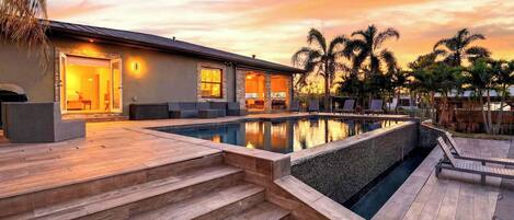 House (4 Bedrooms) | Front of property