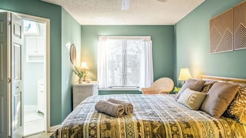 House (4 Bedrooms) | 4 bedrooms, iron/ironing board, bed sheets