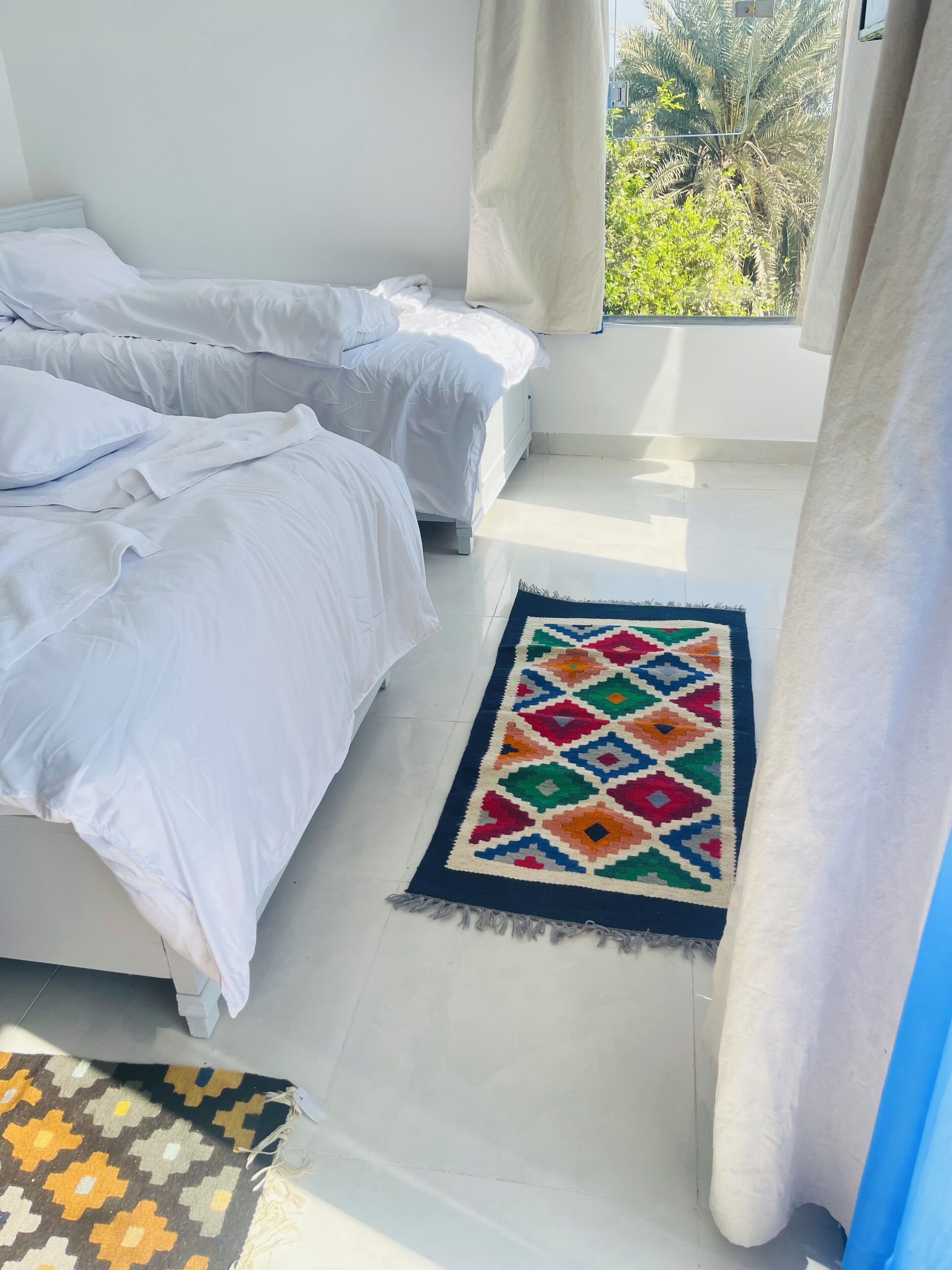 Comfort Twin kamer | Verduisterende gordijnen, geluiddichte muren, gratis wifi