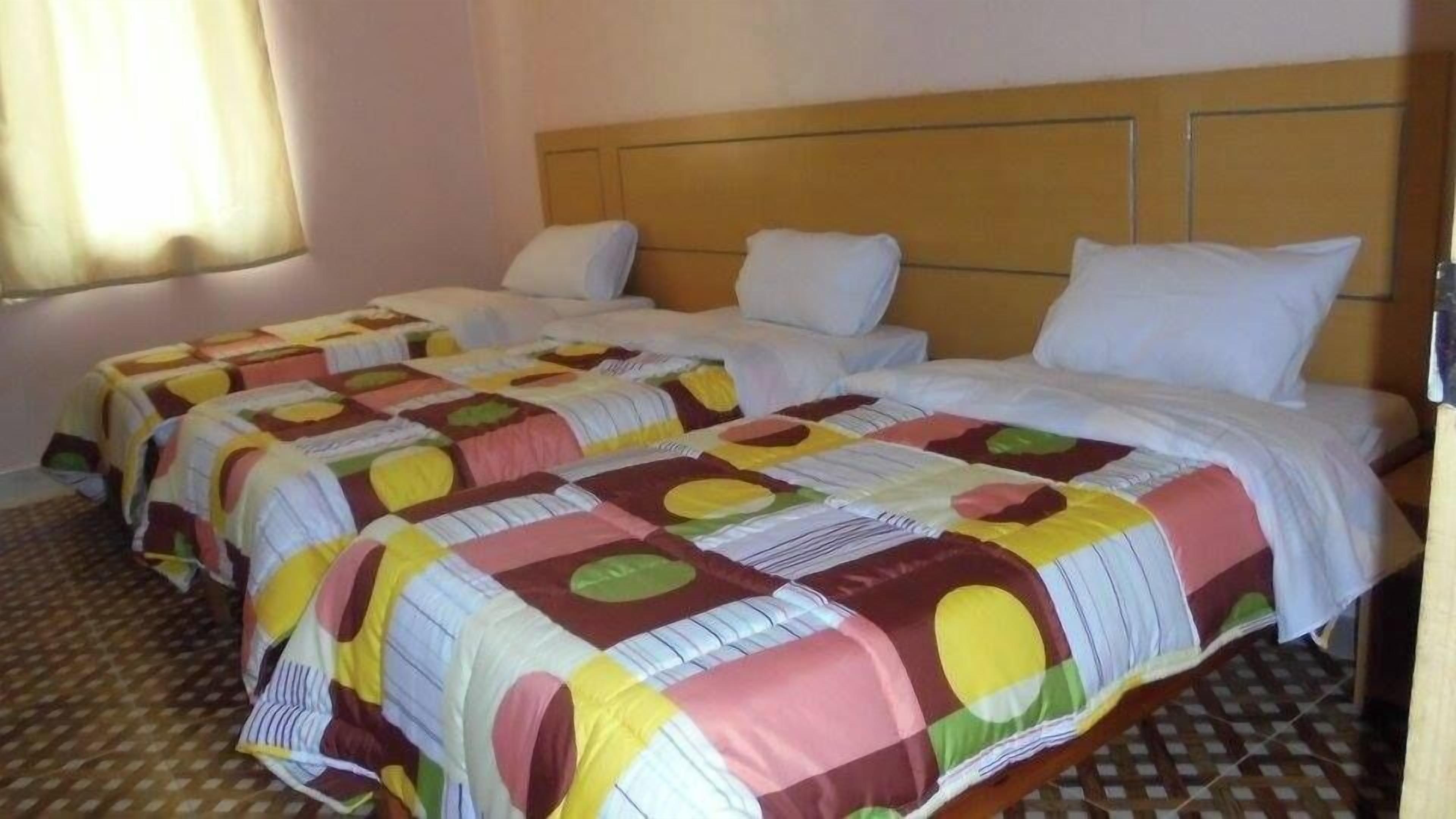 Tremannsrom – deluxe | Wi-fi (inkludert) og sengetøy