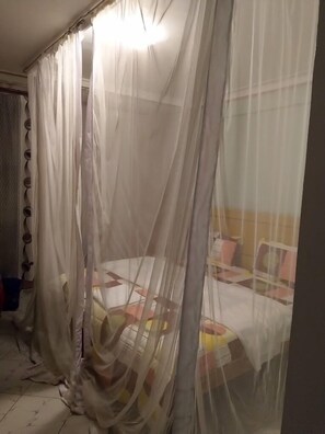 Deluxe Double Room | Free WiFi, bed sheets - Taita Luxury Hotel Wundanyi (Wundanyi)