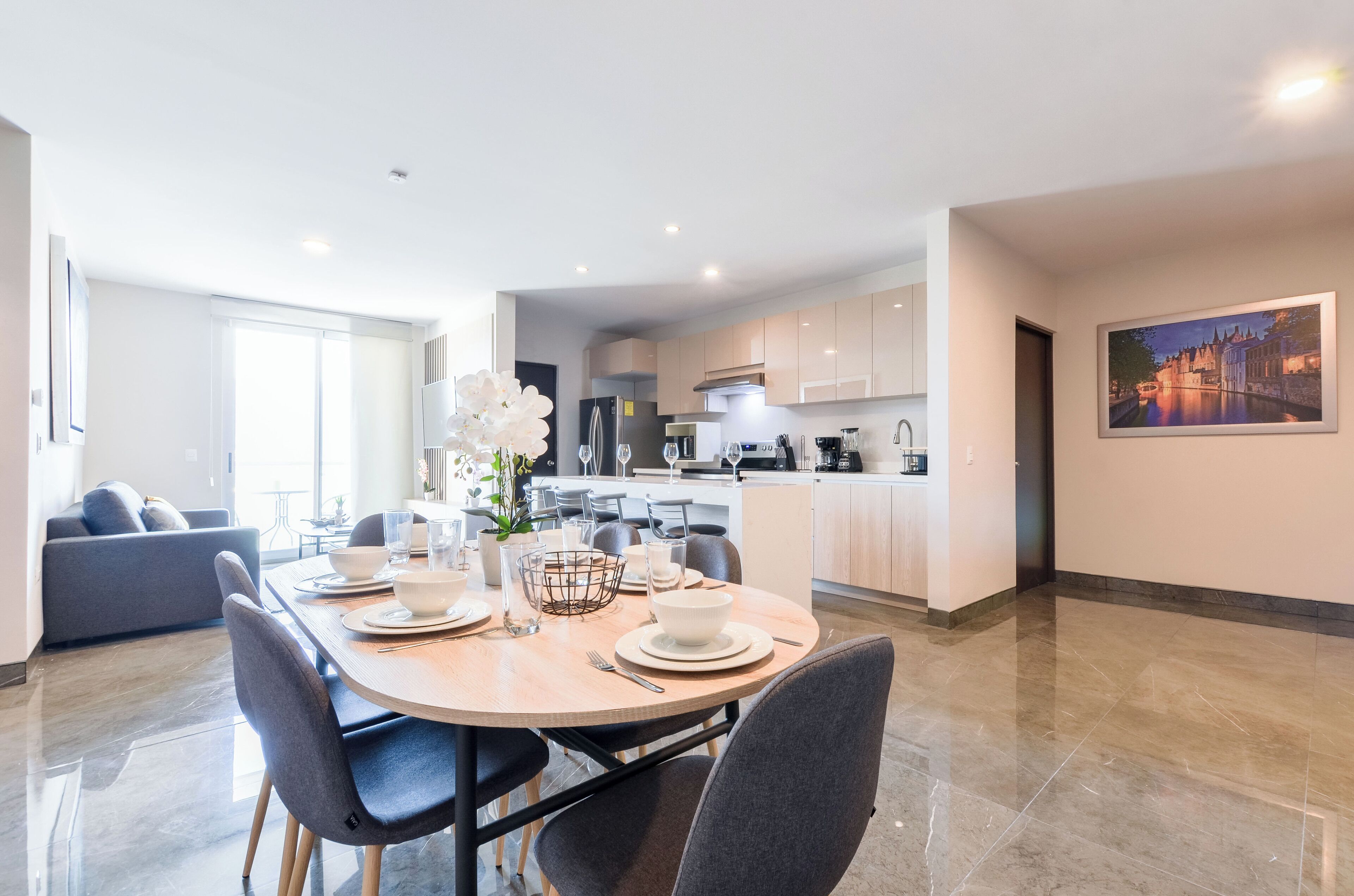 Phòng Suite Grand, ban công, quang cảnh núi | Phòng ăn