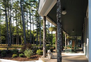 Exterior - Pine Brook Manor (Sparrow Bush)