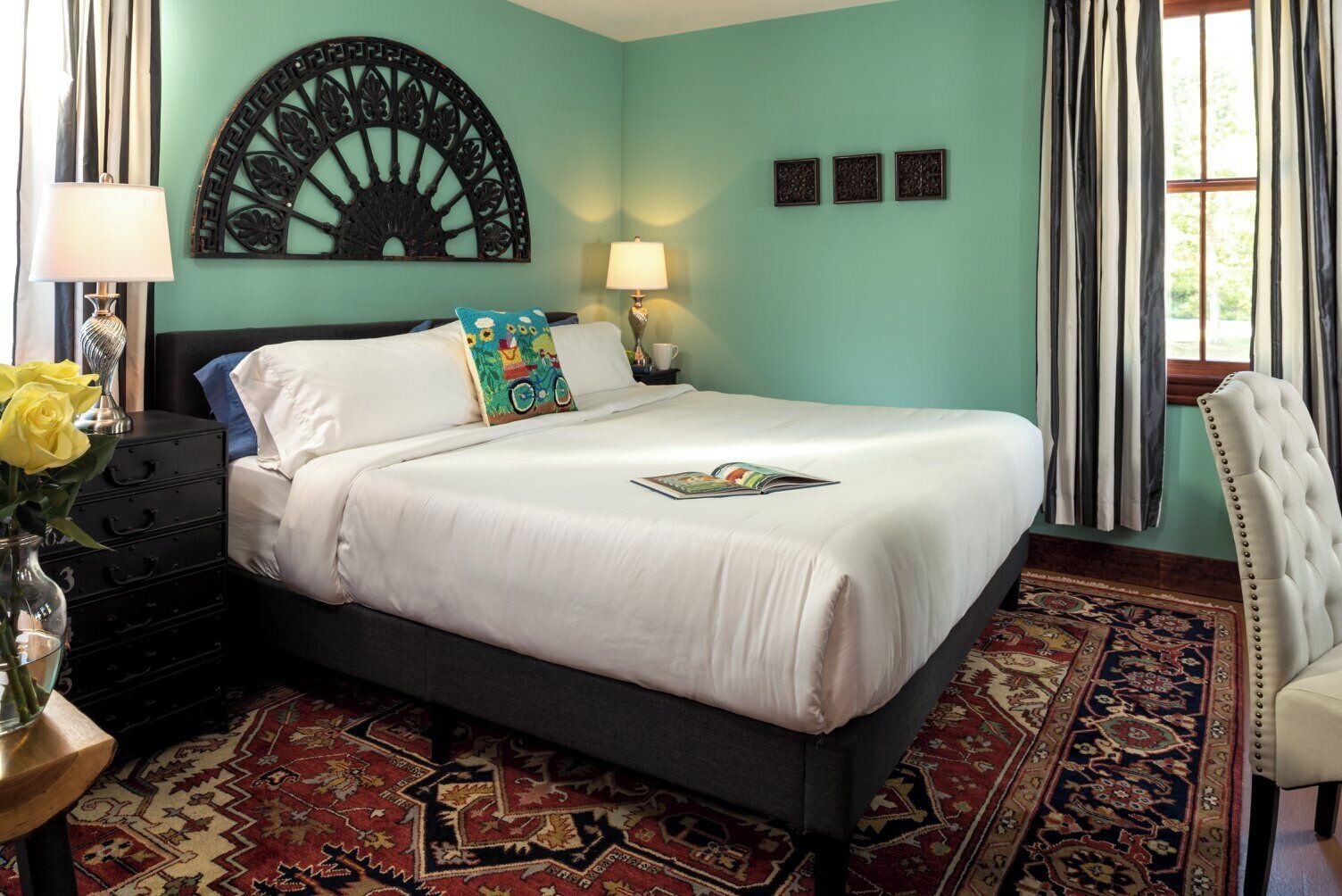 Double Room, 1 King Bed, Garden Area | Desk, free WiFi