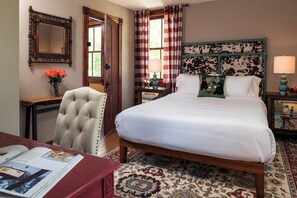 Double Room, 1 Queen Bed | Free WiFi - Pine Brook Manor (Sparrow Bush)