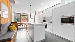 Unclassified image, 3 of 32, button - Parallel 1 - Luxury Three-Level Alpine Sanctuary (Thredbo)