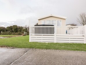 Property grounds - Barney's Retreat (Truro)