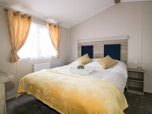2 bedrooms, individually decorated, individually furnished, free WiFi - Barney's Retreat (Truro)