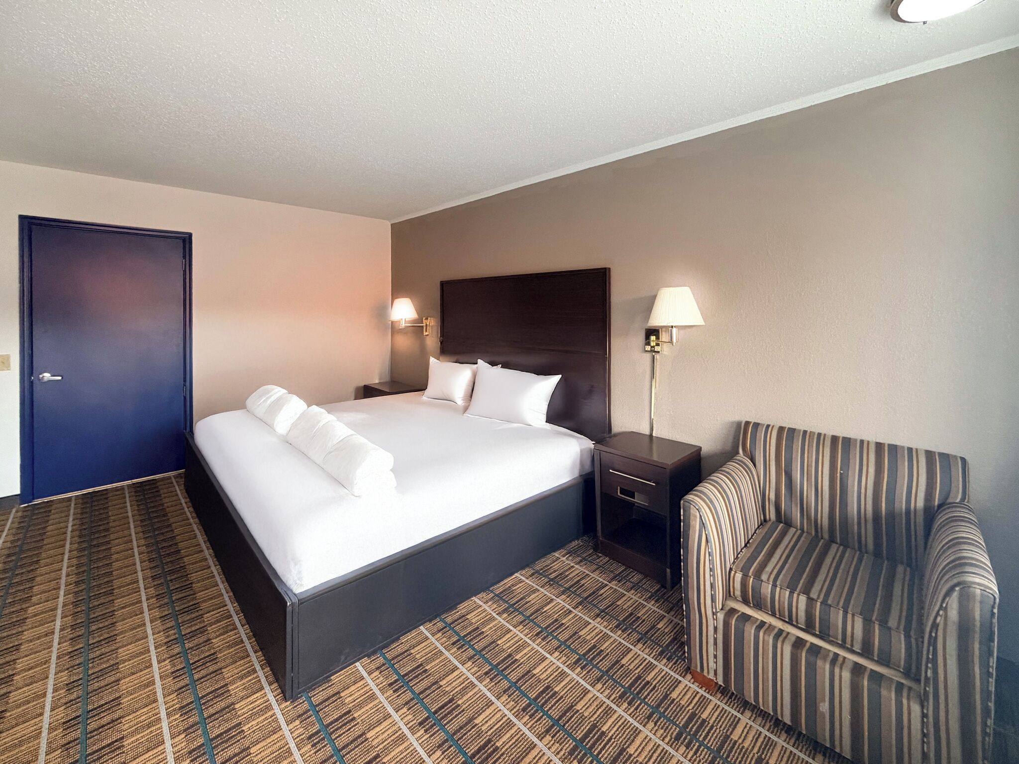 Deluxe-værelse - terrasse | Skrivebord, gratis Wi-Fi