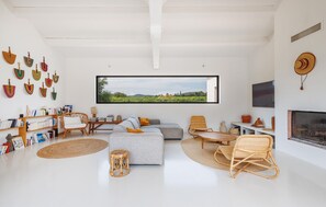 TV - Maison avec piscine 1 (La Londe-les-Maures)