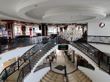 Interior detail. Jett Inn Gardens Hotel Emali