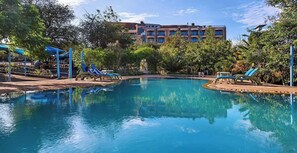 Alberca al aire libre 