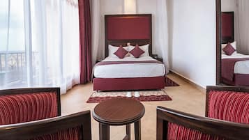 Junior-Suite, Gartenblick | Laptopgeeigneter Arbeitsplatz, kostenloses WLAN, BettwÀsche