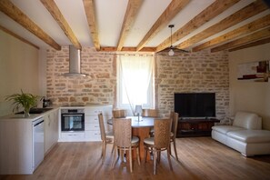 Interior - Le Panoramique - TOURNUS (TOURNUS)