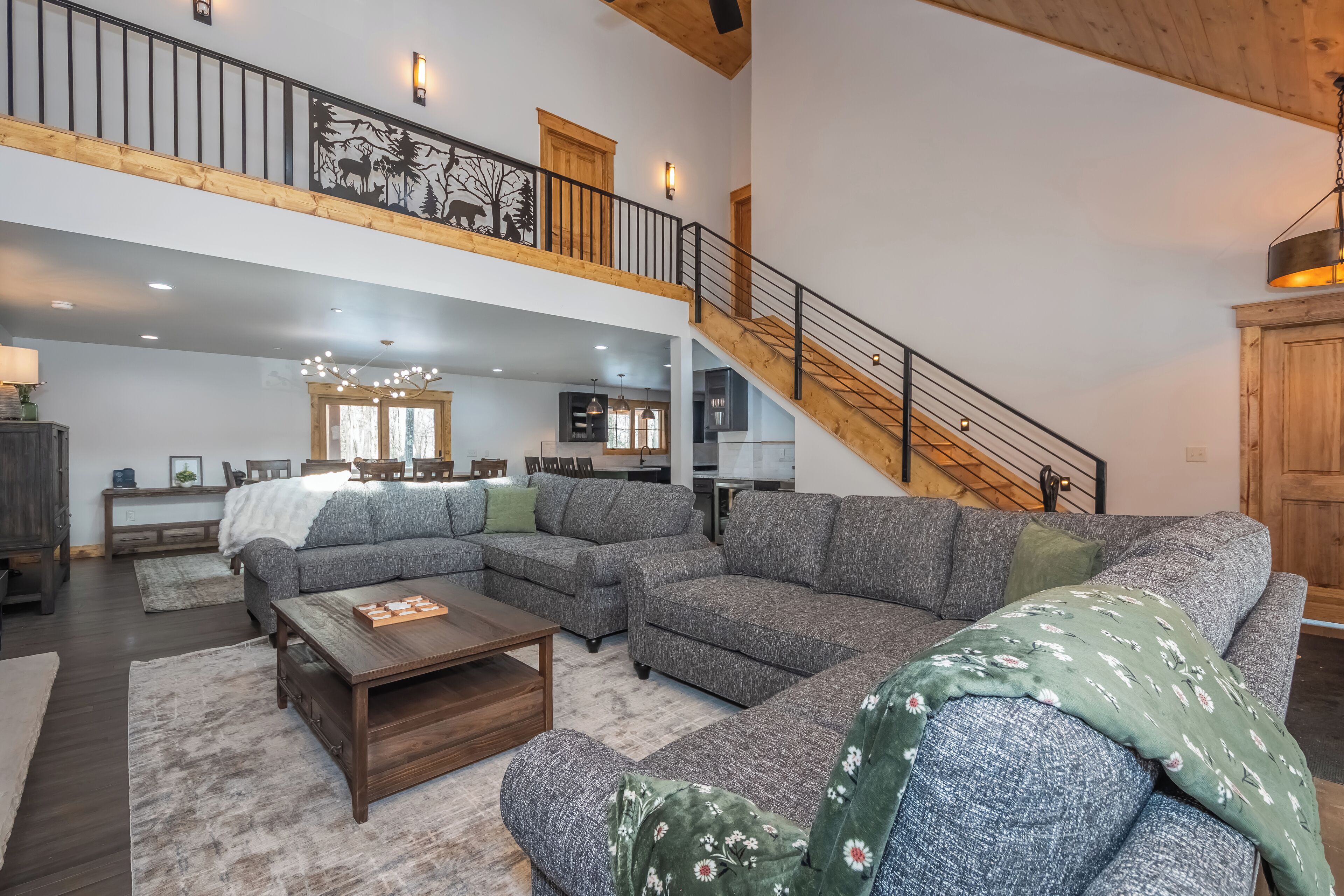 Una Smart TV, una chimenea