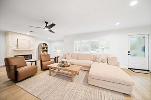 Smart TV - 114 Managed by Brampton Park (Delray Beach)