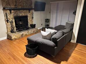 Living area - Fully Furnished 3BR Home • Fast Wi-Fi • Parking • Near Uptown (Charlotte)