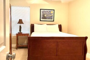 Internet, bed sheets