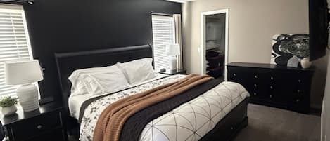 3 habitaciones, tabla de planchar con plancha y wifi gratis