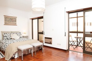 3 bedrooms, free WiFi, bed sheets