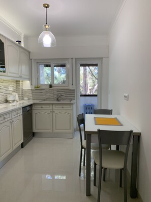 Dining - FLH Cascais Posh Apartment (Cascais)