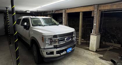 Serenity Adventure Apartment - Your basecamp in downtown Cordova.