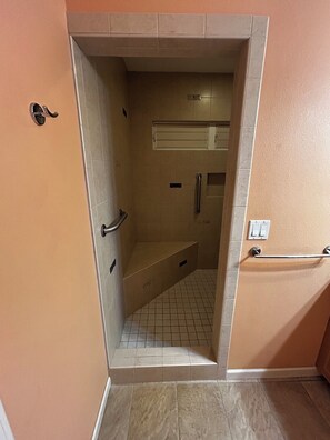 Shower, hair dryer, towels, toilet paper - Adorable downstairs 2 bedroom-1 bathroom in charming Poipu. Utilities included! (Koloa)