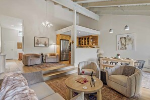Smart-TV, Kamin
