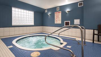 Indoor spa tub