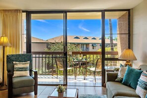 TV - New Listing! South Maui Condo Steps to Beach (Kihei)