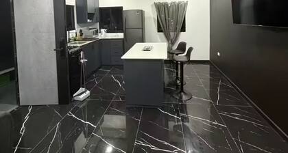 Storebay Suites Apartment 4