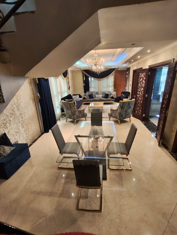 Interior - Ajman Royal villa (Ajman)