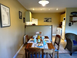 Dining - Gîte Le Bisquin by Interhome (Cancale)