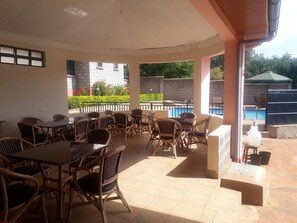 Restaurant - Alem Resort Tawa (Tawa)