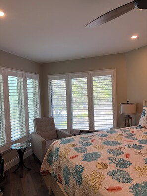 1 bedroom, iron/ironing board, WiFi, bed sheets - Cozy 1-Bedroom Villa on Kiawah Island adjacent to Roy Barth Tennis Center (Kiawah Island)