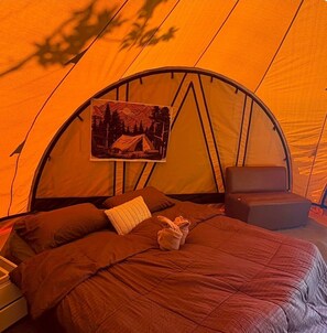Blackout curtains, free WiFi - Sireha Cafe Resort and Glamping (Ratsada)