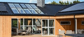 8 bedroom lovely home in Vejers Strand