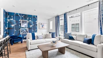 Rumah | 6 kamar tidur dan internet