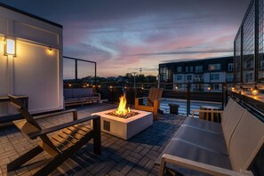 House | 8 bedrooms, Internet - Lucile 83 85 Double (Nashville)