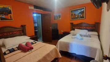 Quarto duplo básico | Wi-Fi de cortesia