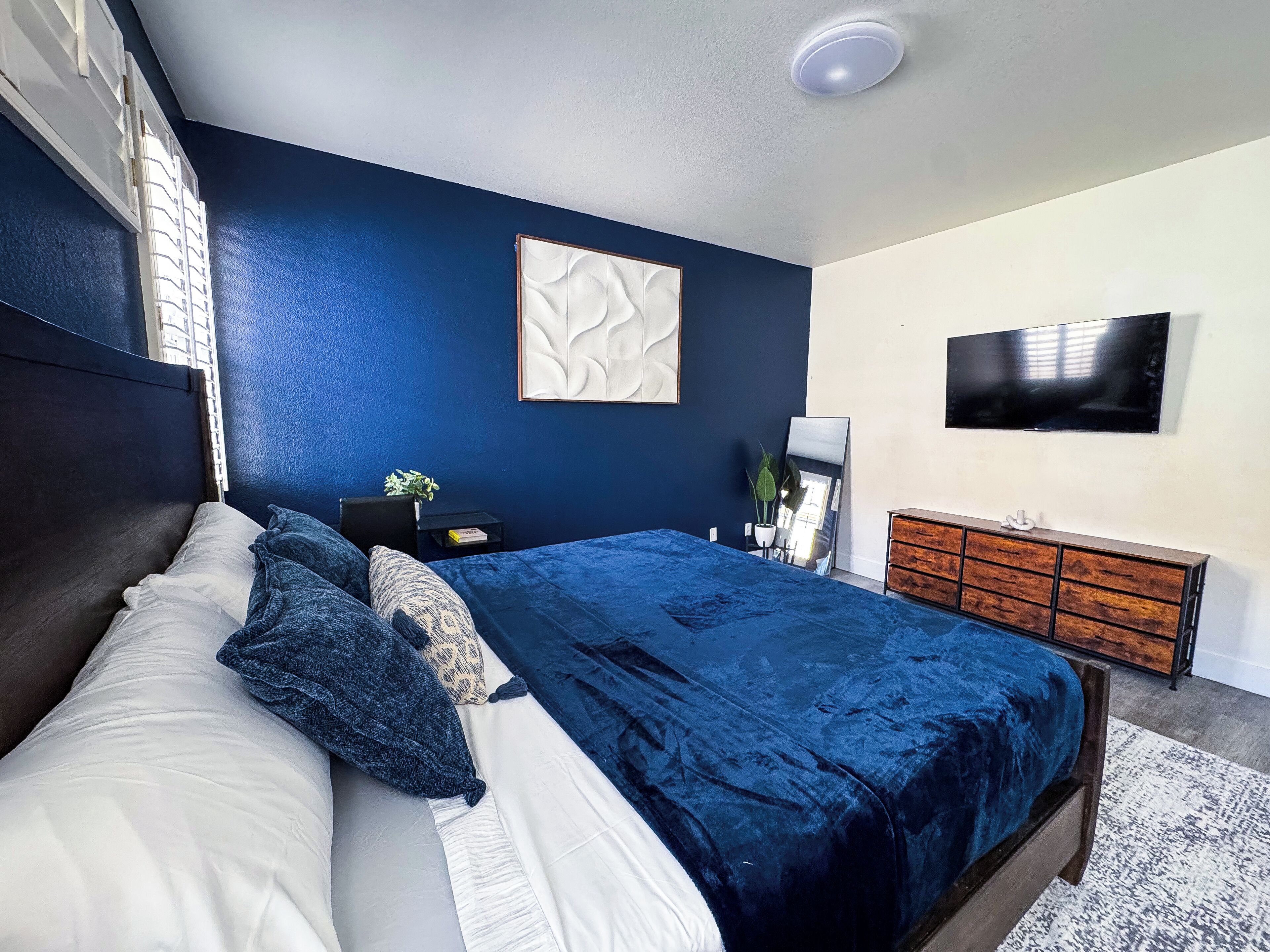 Strykejern/-brett, wi-fi og sengetøy