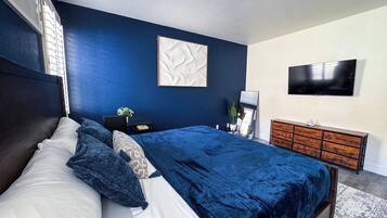 Strykejern/-brett, wi-fi og sengetøy