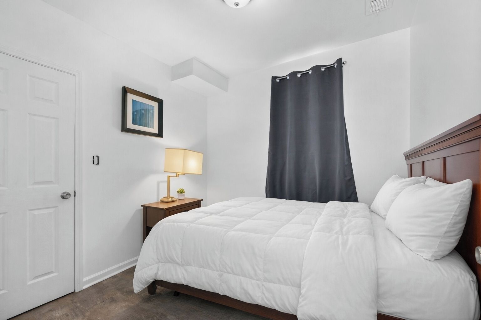 3 quartos, ferros/tábuas de passar roupa, Wi-Fi, roupa de cama