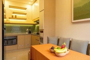 Dining - Amazing 3-bedroom villa in Sanur with private pool (Sanur)
