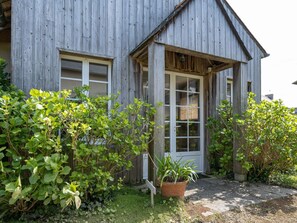 Exterior detail - Gite Rogonde by Interhome (Cancale)