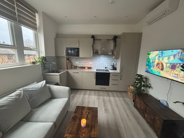 Unclassified image, 1 of 11, button - Brand New, Beautifully Designed Apartment in the Heart of Fulham (London)