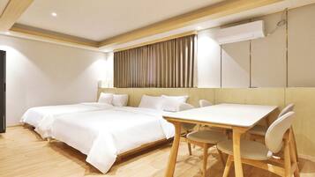 Suite Twin Room | Free WiFi